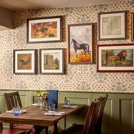 The Lion Inn Winchcombe Bagian luar foto