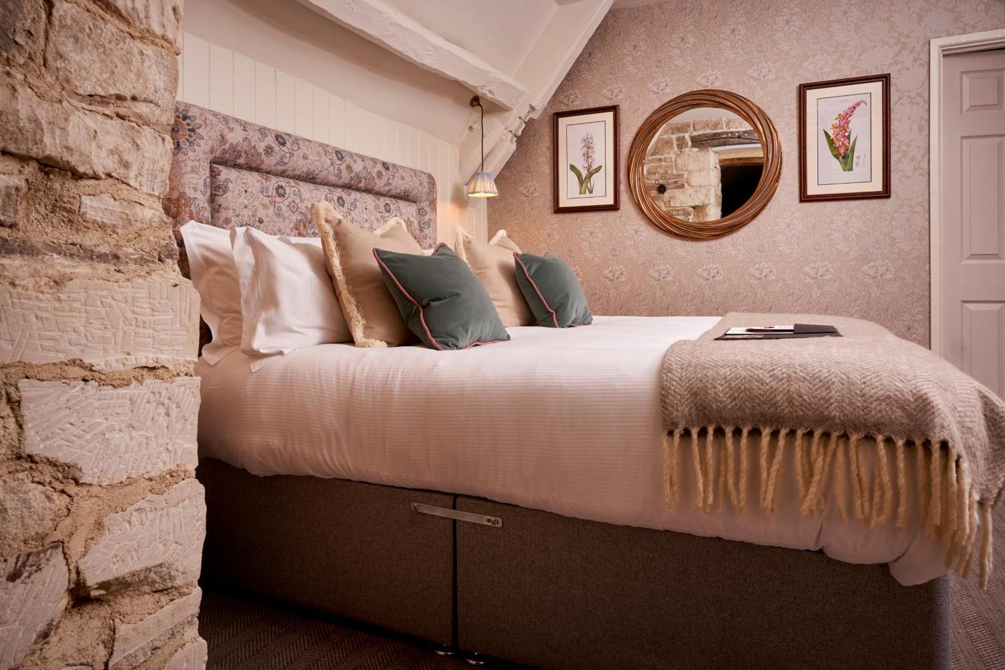 The Lion Inn Winchcombe Bagian luar foto